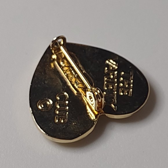 The Variety Club Metal Heart Brooch - Picture 8 of 11